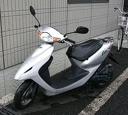 250px-Honda_Dio.jpg